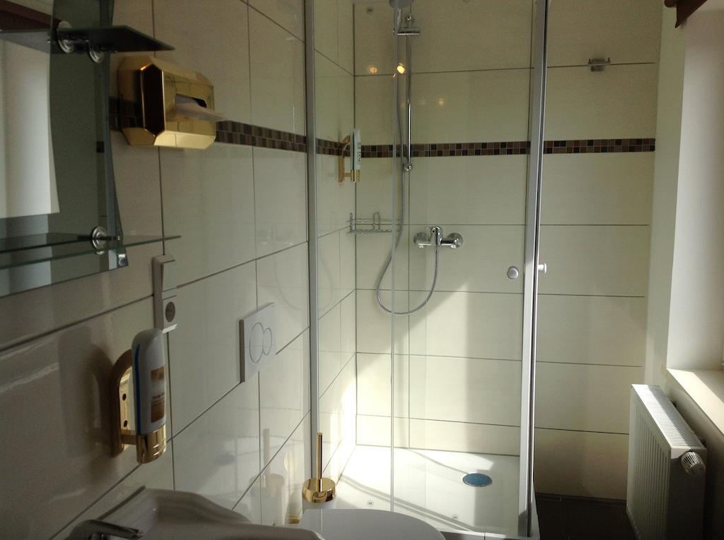 As Hotel Гьотинген Екстериор снимка