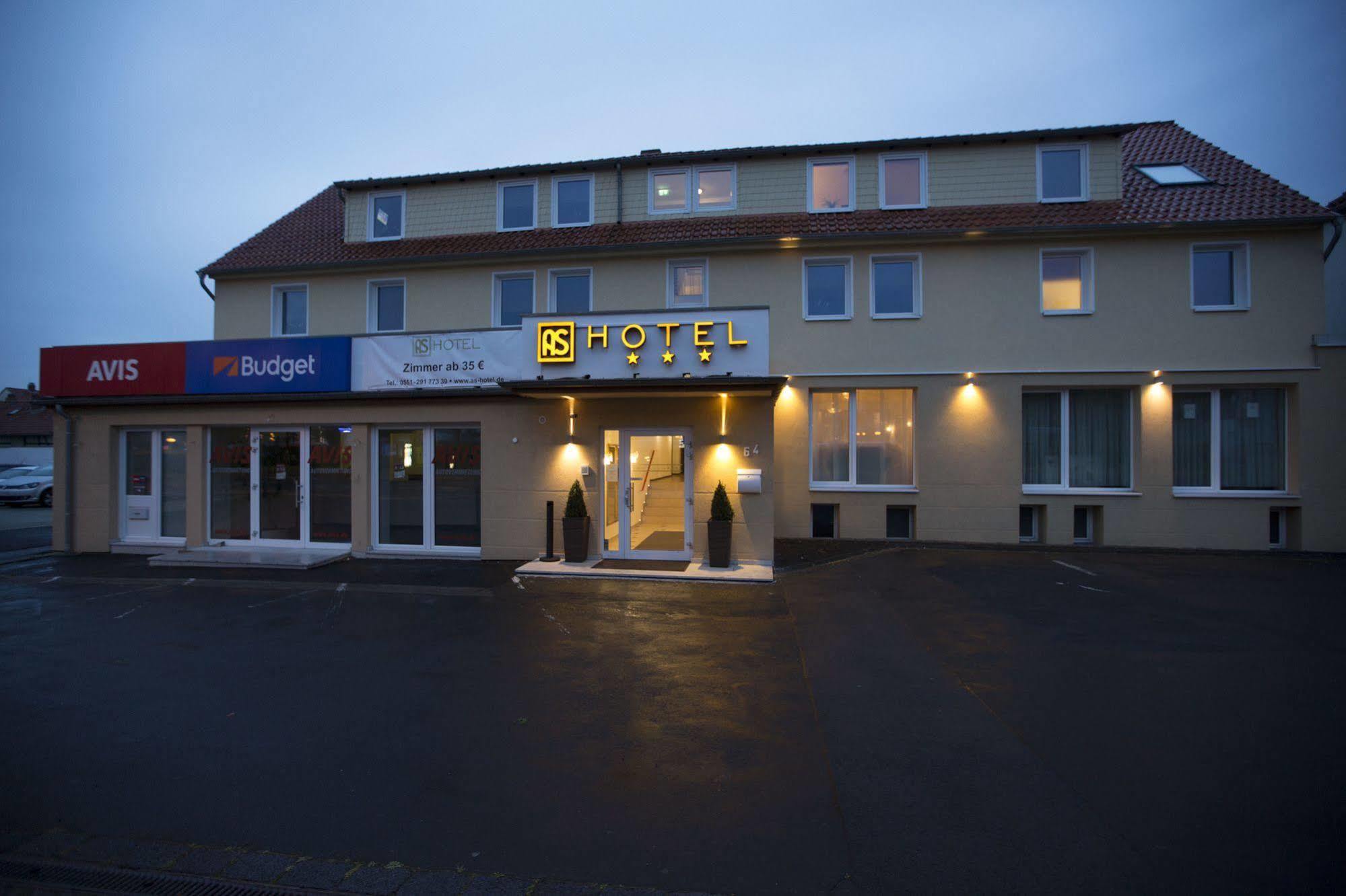 As Hotel Гьотинген Екстериор снимка